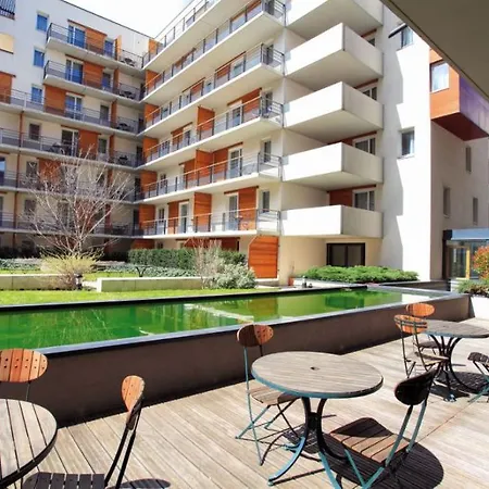 Park & Elegance Europole 아파트호텔 그르노블