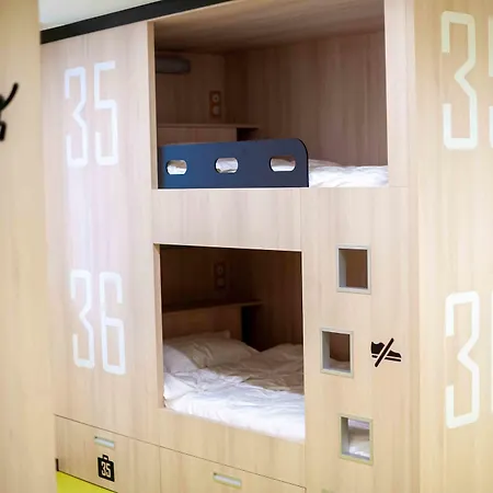 Park & Elegance Europole 아파트호텔 3*